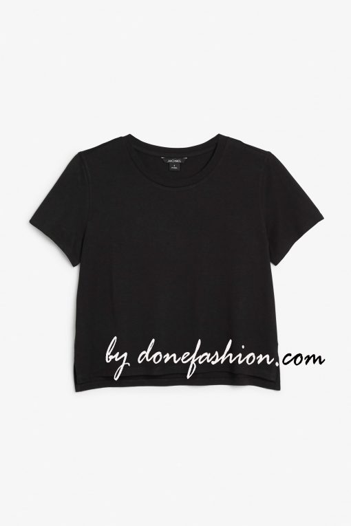 Black crop top shirts