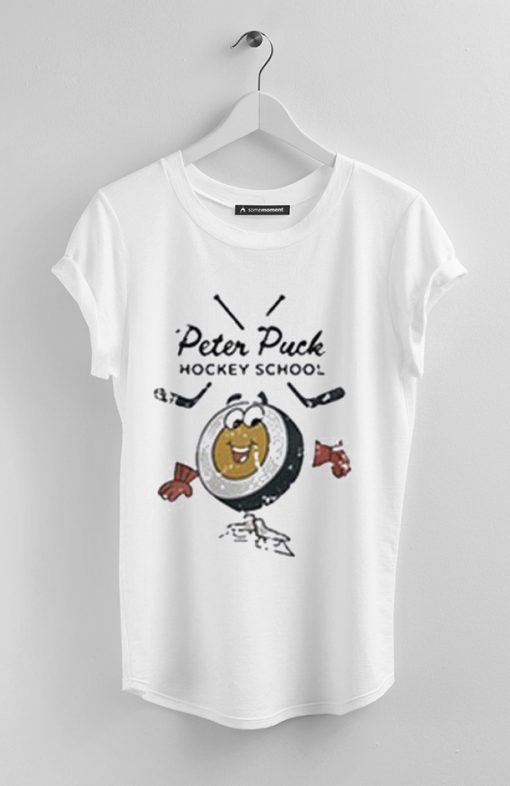 Peter Puck hockey school T-shirt